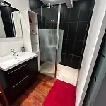 Habitación en casa particular Et Petit Déjeuner Seclin