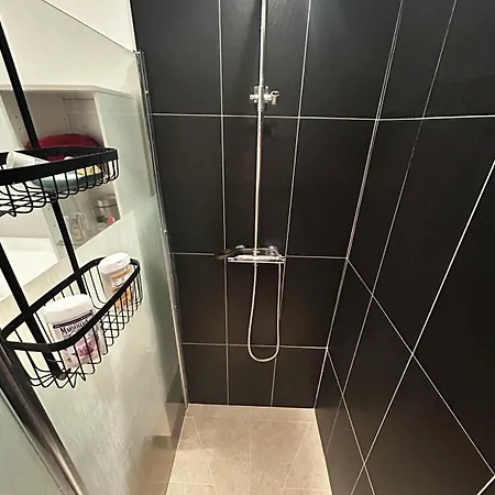 Et Petit Dejeuner 홈스테이 *